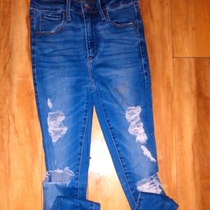 Women's Abercrombie skinny jeans size 24